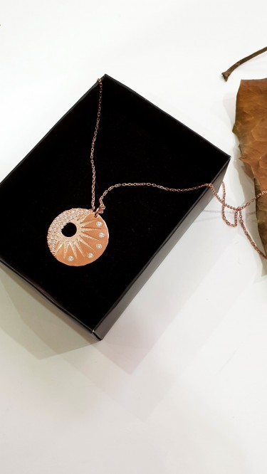 Ay Gümüş Kadın Zirkon Taşlı Güneş Kolye 925 Ayar Gümüş Ay Gümüş Kadın Zirkon Taşlı Güneş Kolye 925 Ayar Gümüş