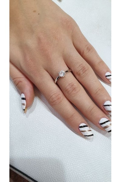 Ay Gümüş Kadın  Tektaş Yüzük 925 Ayar Gümüş