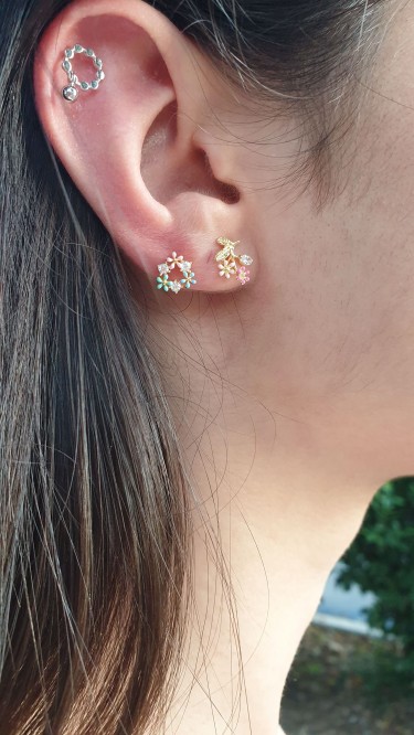 Ay Gümüş Kadın Renkli Sedefli Mini Küpe 925 Ayar Gümüş Ay Gümüş Kadın Renkli Sedefli Mini Küpe 925 Ayar Gümüş