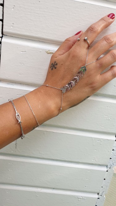 Ay Gümüş Kadın Balık Kılçığı Şahmeran 925 Ayar Gümüş Ay Gümüş Kadın Balık Kılçığı Şahmeran 925 Ayar Gümüş