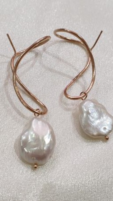 Ay Gümüş Kadın Tasarım İthal Barok İnci Küpe 925 Ayar Gümüş Ay Gümüş Kadın Tasarım İthal Barok İnci Küpe 925 Ayar Gümüş