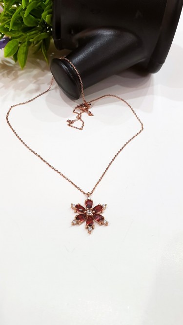 Ay Gümüş Kadın Yakut Taşı Kamelya Çiçeği Kolye 925 Ayar Gümüş