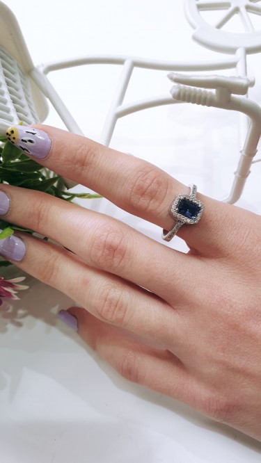 Ay Gümüş Kadın Pırlanta Montürlü Safir Baget Taşlı Yüzük 925 Ayar Gümüş