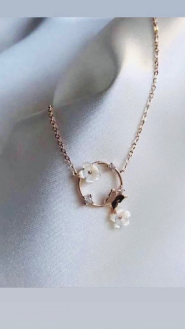 Ay Gümüş Kadın İtalyan Kelebek Sedefli Manolya Çiçeği Kolye 925 Ayar Gümüş