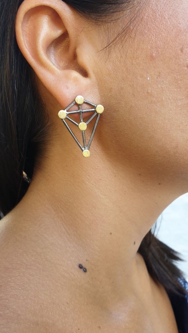 Ay Gümüş Kadın İtalyan Gold  Üçken Tasarım Küpe 925 Ayar Gümüş