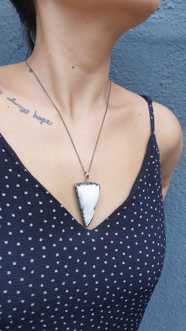 Ay Gümüş Kadın Doğal Taş Mercan Kolye 925 Ayar Gümüş