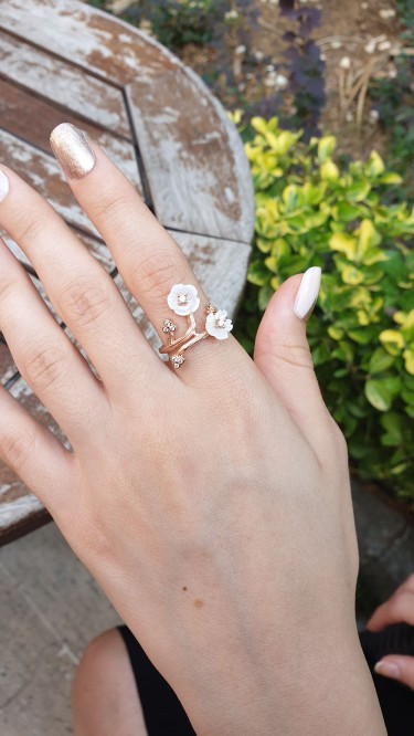 Ay Gümüş Zirkon Sedef Manolya Çiçeği Yüzük 925 Ayar Gümüş