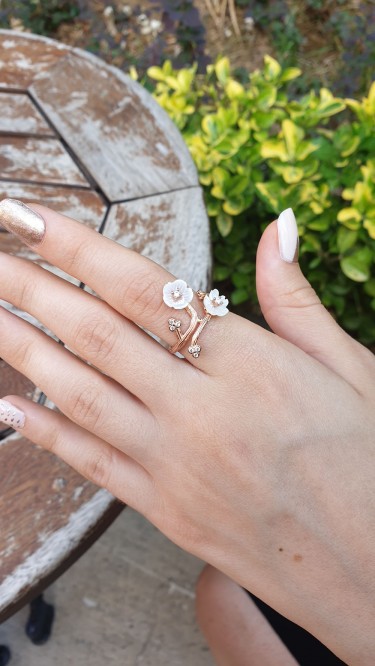 Ay Gümüş Zirkon Sedef Manolya Çiçeği Yüzük 925 Ayar Gümüş