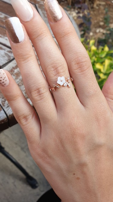 Ay Gümüş Kadın Sedefli  Manolya Çiçeği Yüzük 925 Ayar Gümüş