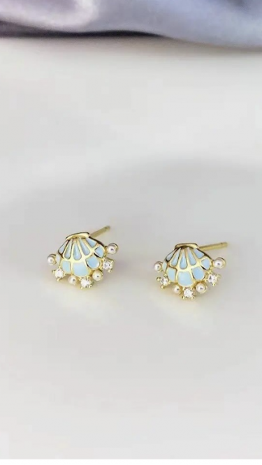 Ay Gümüş Kadın 925 Ayar Gümüş Zirkon İnci Minimal Gold Küpe Ay Gümüş Kadın 925 Ayar Gümüş Zirkon İnci Minimal Gold Küpe