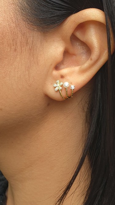 Ay Gümüş Kadın Çoklu Tek Küpe Altın Kaplama İnci Zirkon İthal 925 Ayar Ay Gümüş Kadın Çoklu Tek Küpe Altın Kaplama İnci Zirkon İthal 925 Ayar