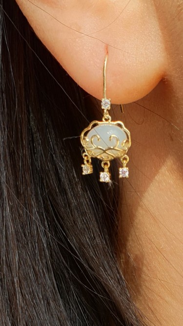 Ay Gümüş Kadın Zirkon Opal Taş Gold Renk 925 Ayar Gümüş Küpe Ay Gümüş Kadın Zirkon Opal Taş Gold Renk 925 Ayar Gümüş Küpe